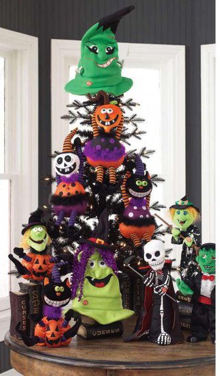 halloweentree3.jpg